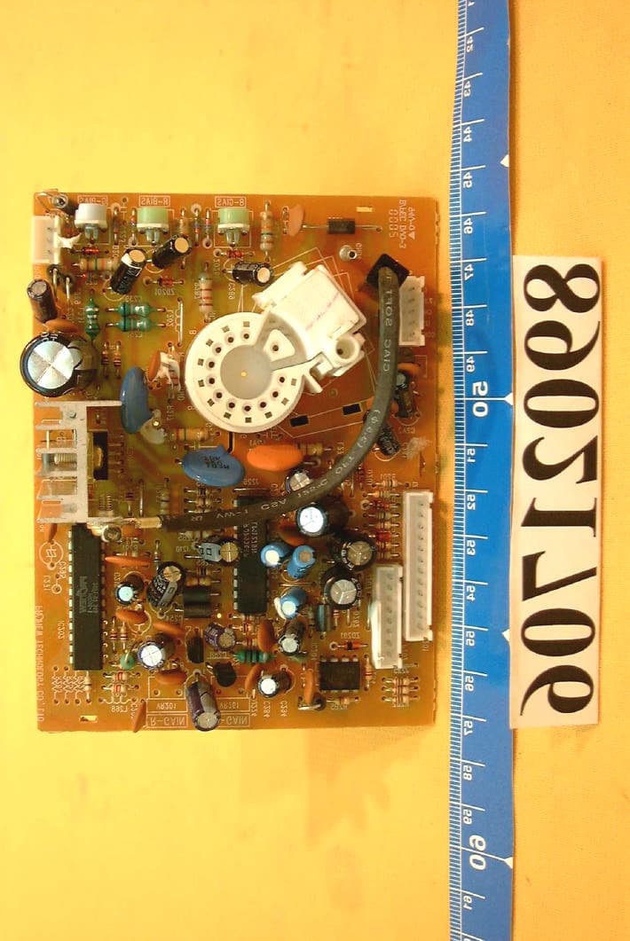 COLOR MONITOR - FCC ID IJE250 - Proview Electronics (Taiwan) Co Ltd (4)
