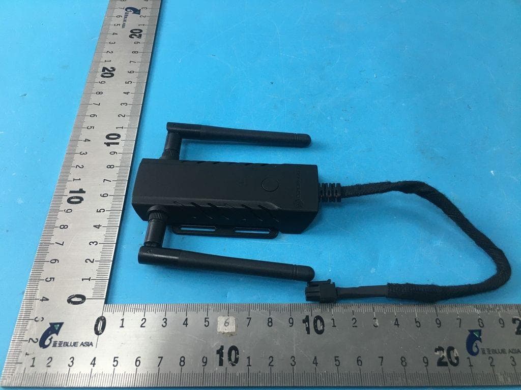 Wireless back up camera - FCC ID IK4-RVC-W3 - Shenzhen Auto-vox Technology Co., Ltd. (3)