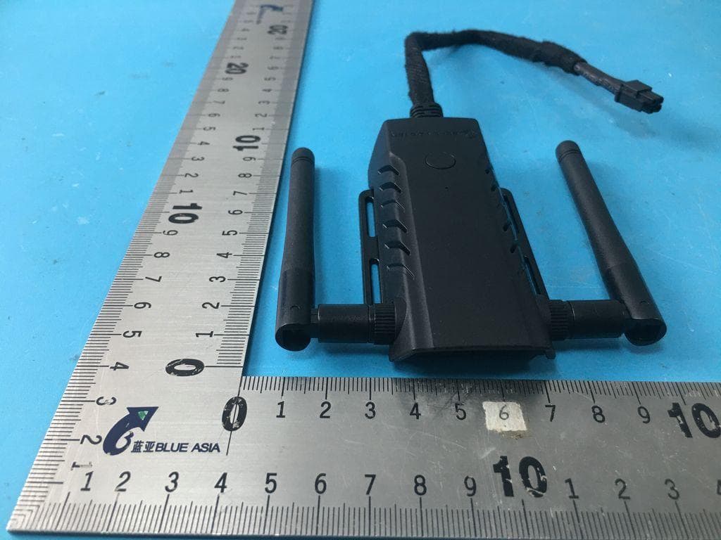 Wireless back up camera - FCC ID IK4-RVC-W3 - Shenzhen Auto-vox Technology Co., Ltd. (4)