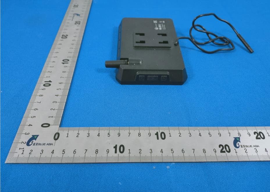 Solar wireless reversing system - FCC ID IK4TW1 - Shenzhen Auto-vox Technology Co., Ltd. (4)