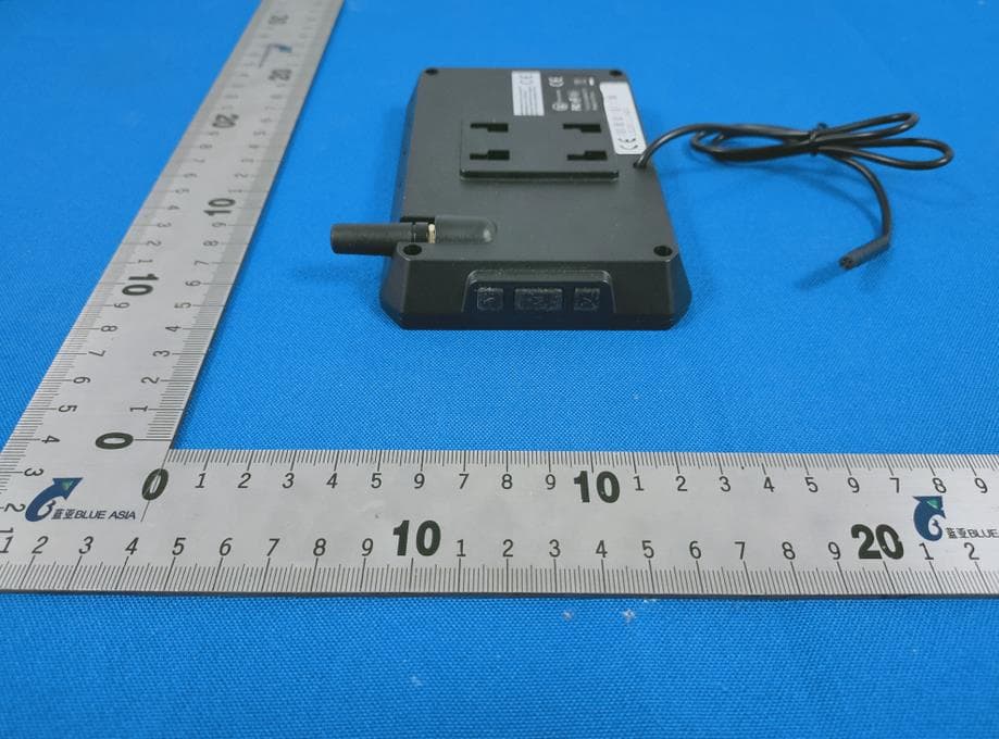 Reversing system - FCC ID IK4W7PRO - Shenzhen Auto-vox Technology Co., Ltd. (4)