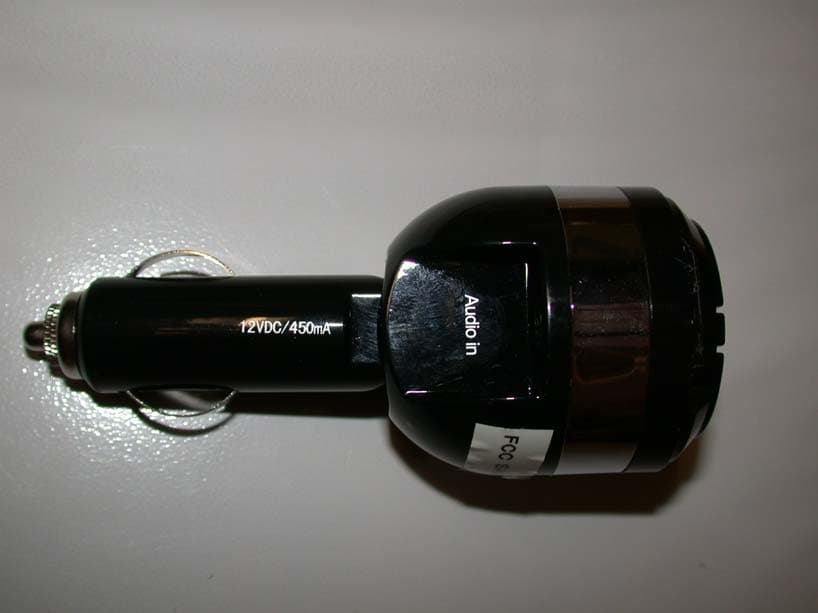 Wireless FM Transmitter - FCC ID IKQFMT1 - Scosche Industries Inc (3)