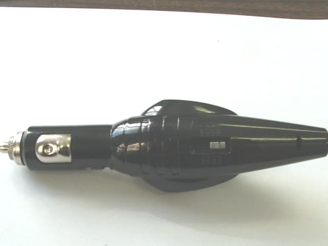 FM Audio Transmitter - FCC ID IKQIPTRNSX - Scosche Industries Inc (2)