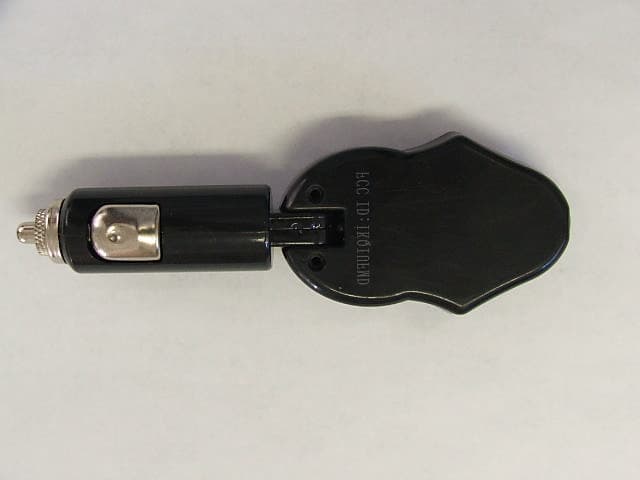 FM Audio Transmitter - FCC ID IKQIUFMD - Scosche Industries Inc (2)