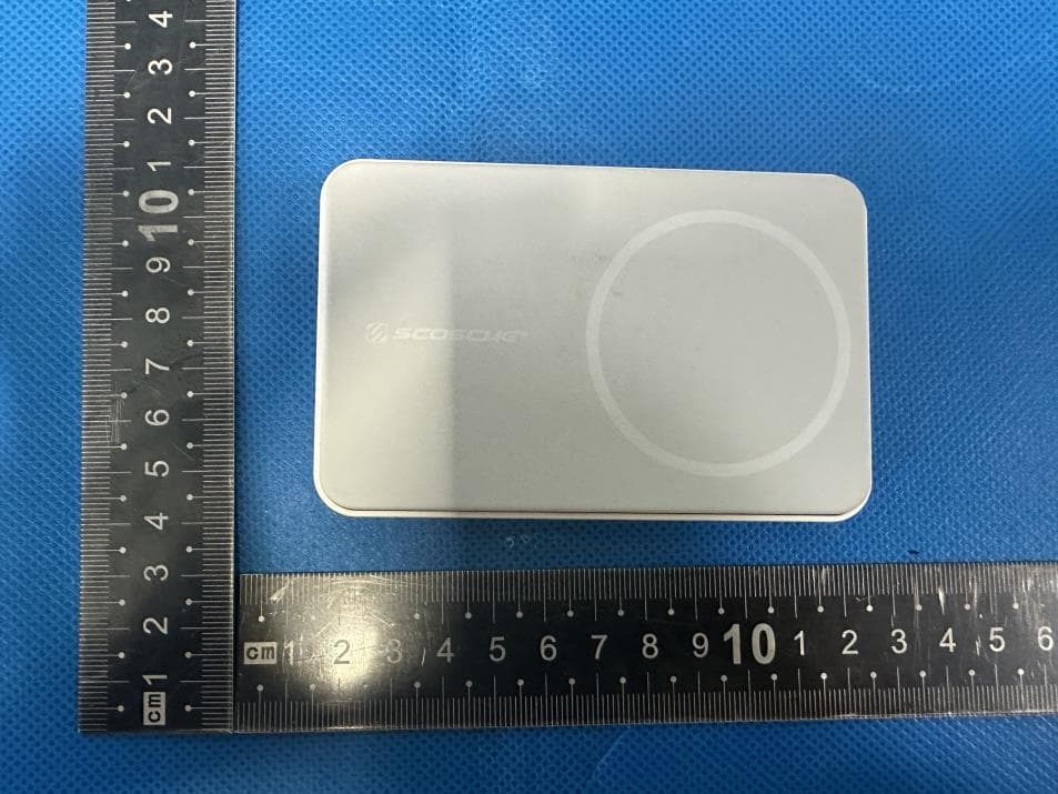Power bank - FCC ID IKQPBQ5MS2 - Scosche Industries Inc (2)