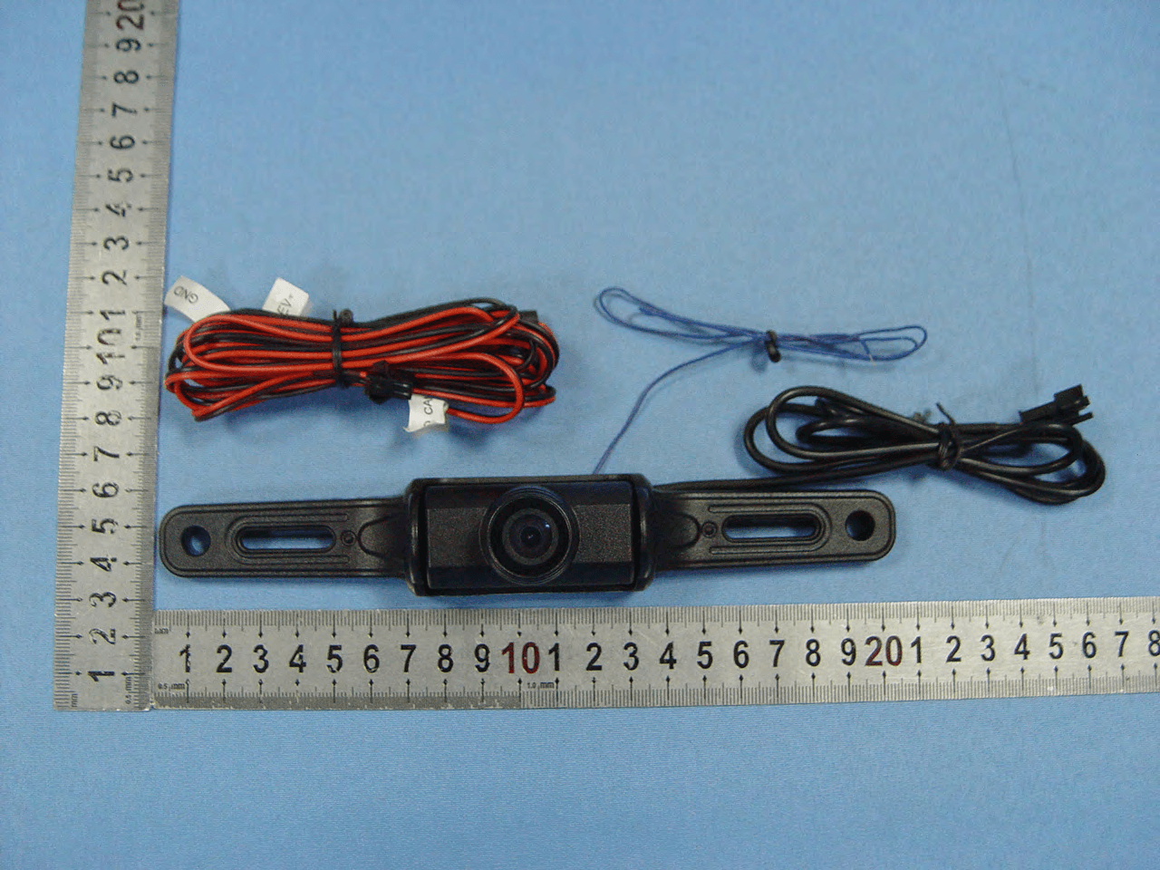 Wireless Backup System - FCC ID IKQRVC1 - Scosche Industries Inc (2)