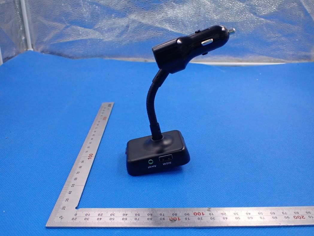 Bluetooth FM Wireless hands free car kit - FCC ID IKQSBTFM1 - Scosche Industries Inc (3)
