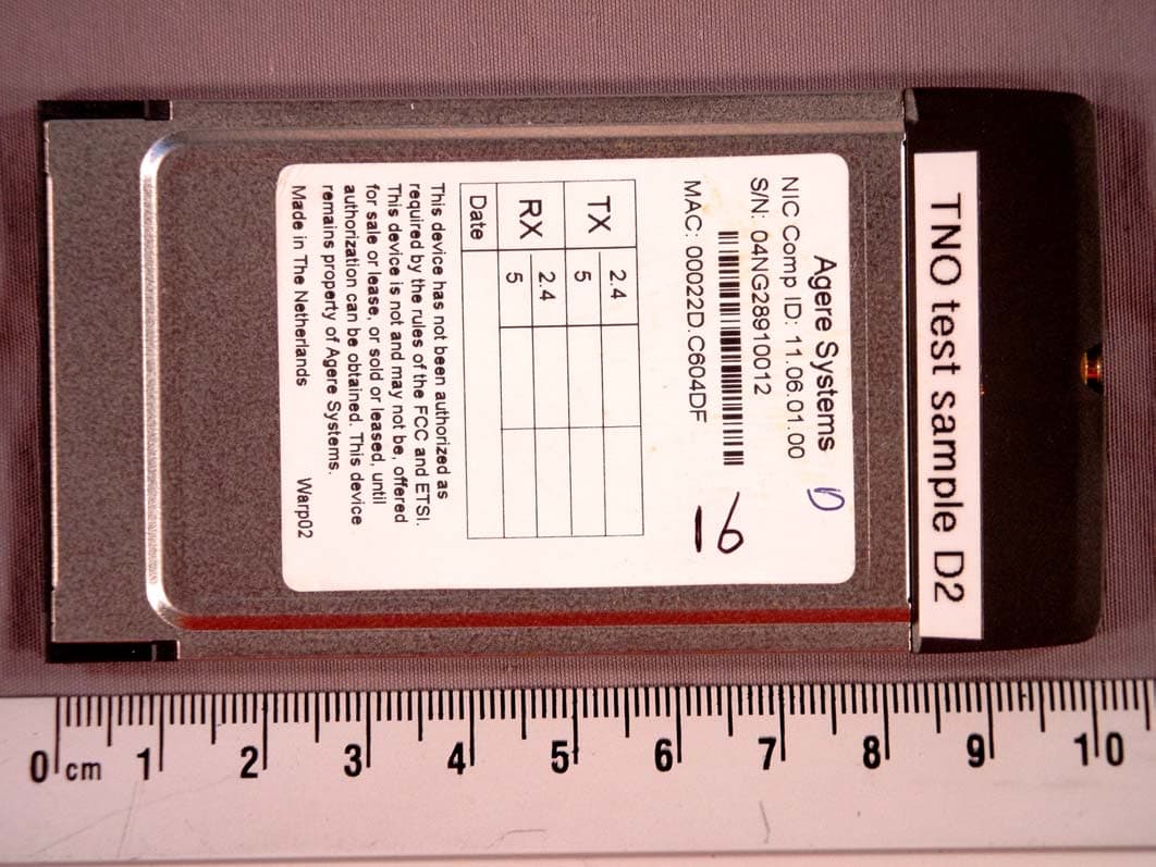 2.4/5 GHz IEEE 802.11g/a WLAN Cardbus card - FCC ID IMR1106CB - Agere Systems Nederland B.V.