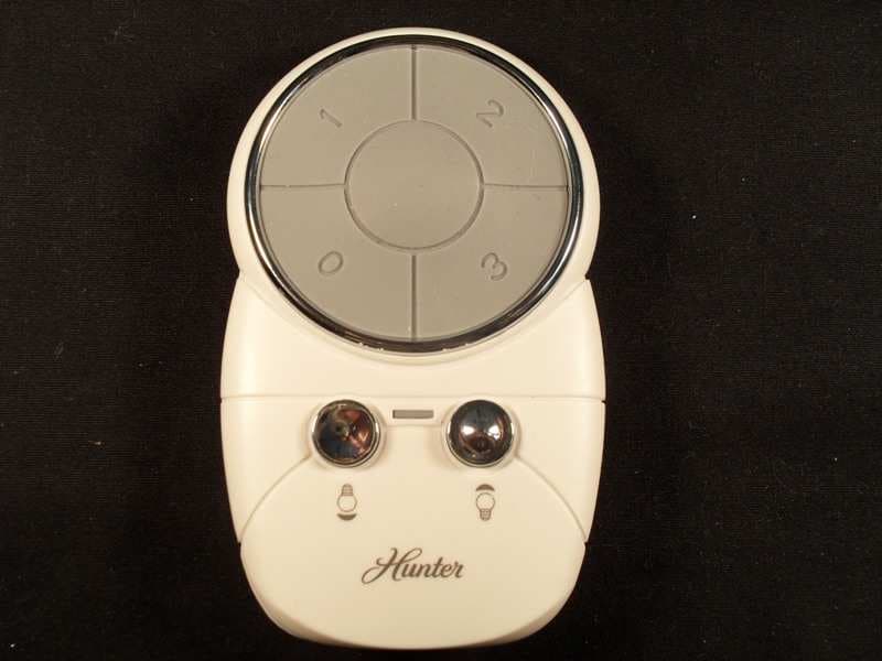 Remote control for ceiling fan - FCC ID IN2TX30 - Hunter Fan Company