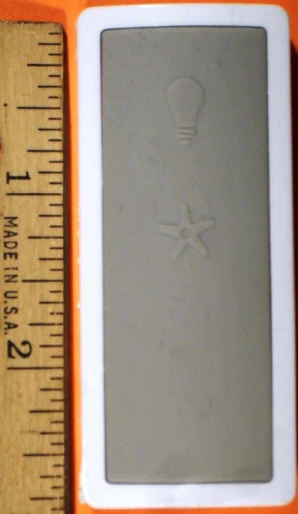 Remote control for ceiling fan - FCC ID IN2TX37 - Hunter Fan Company