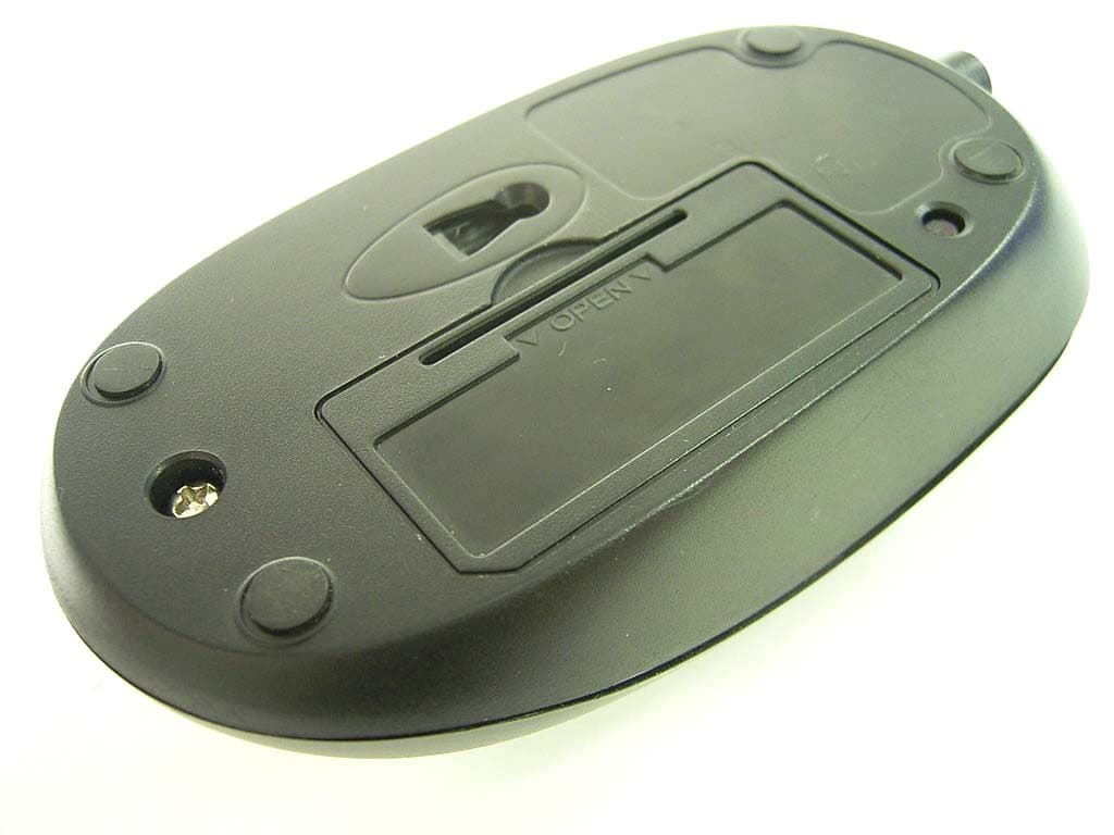 BLUETOOTH OPTICAL MOUSE - FCC ID IOWBMO266 - Chic Technology Corporation