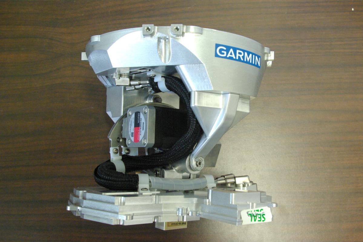 LICENSED NON-BROADCAST BASE STATION TRANSMITTER - FCC ID IPH-0126000 - Garmin International Inc (2)