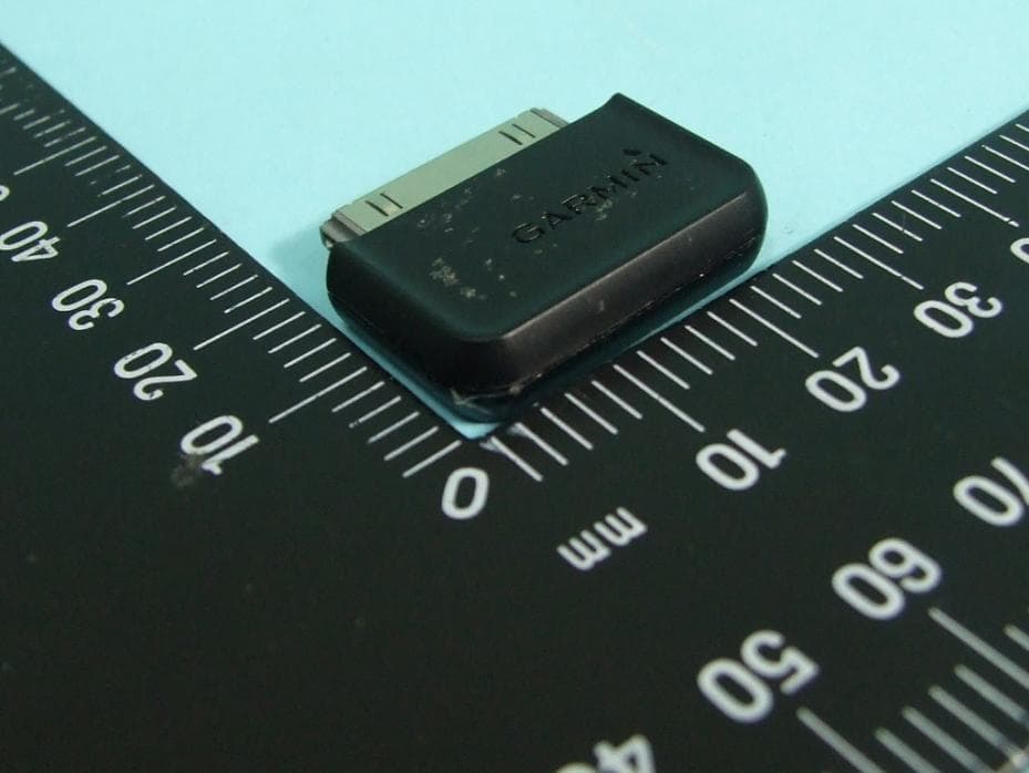 Hardware adapter - FCC ID IPH-01955 - Garmin International Inc (2)