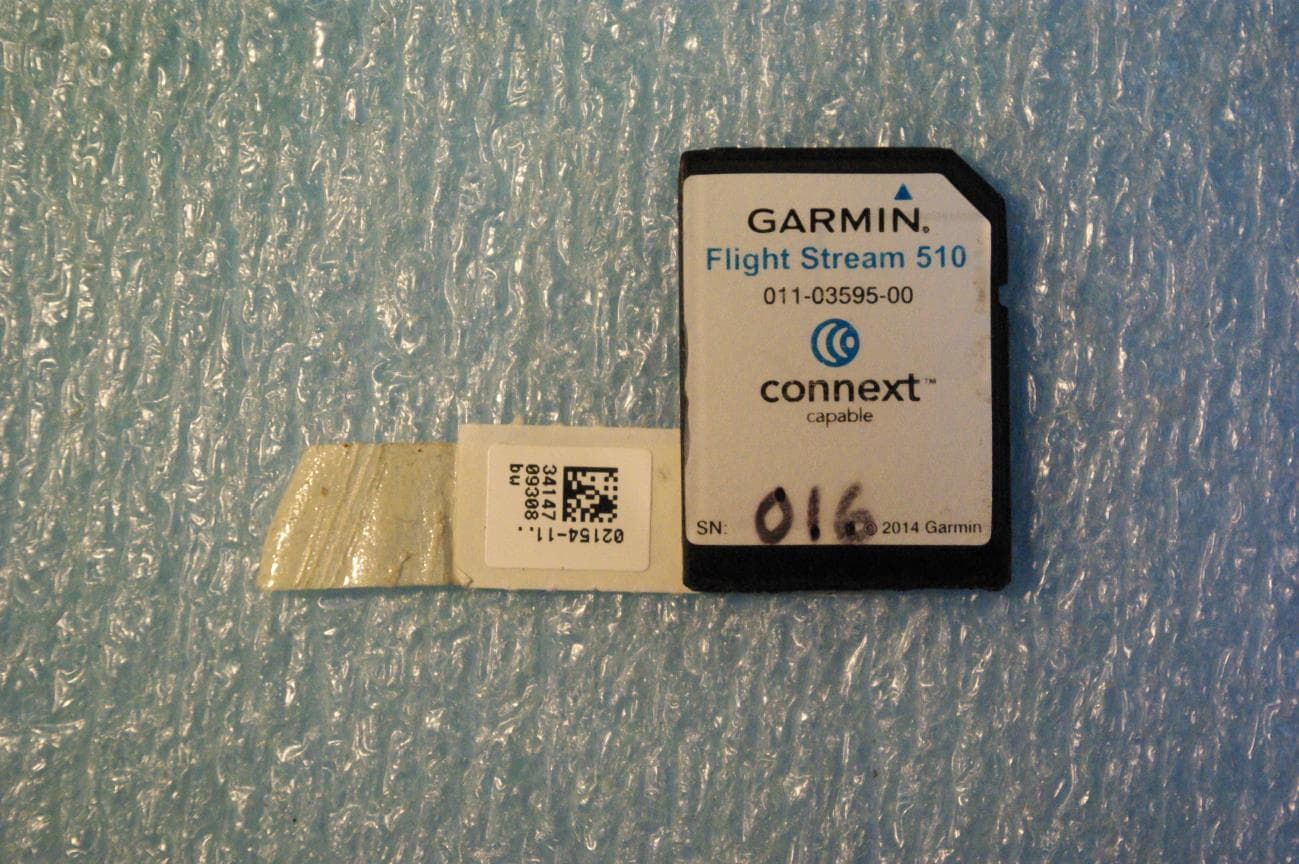 Digital Transmission System Transceiver - FCC ID IPH-0215411 - Garmin International Inc