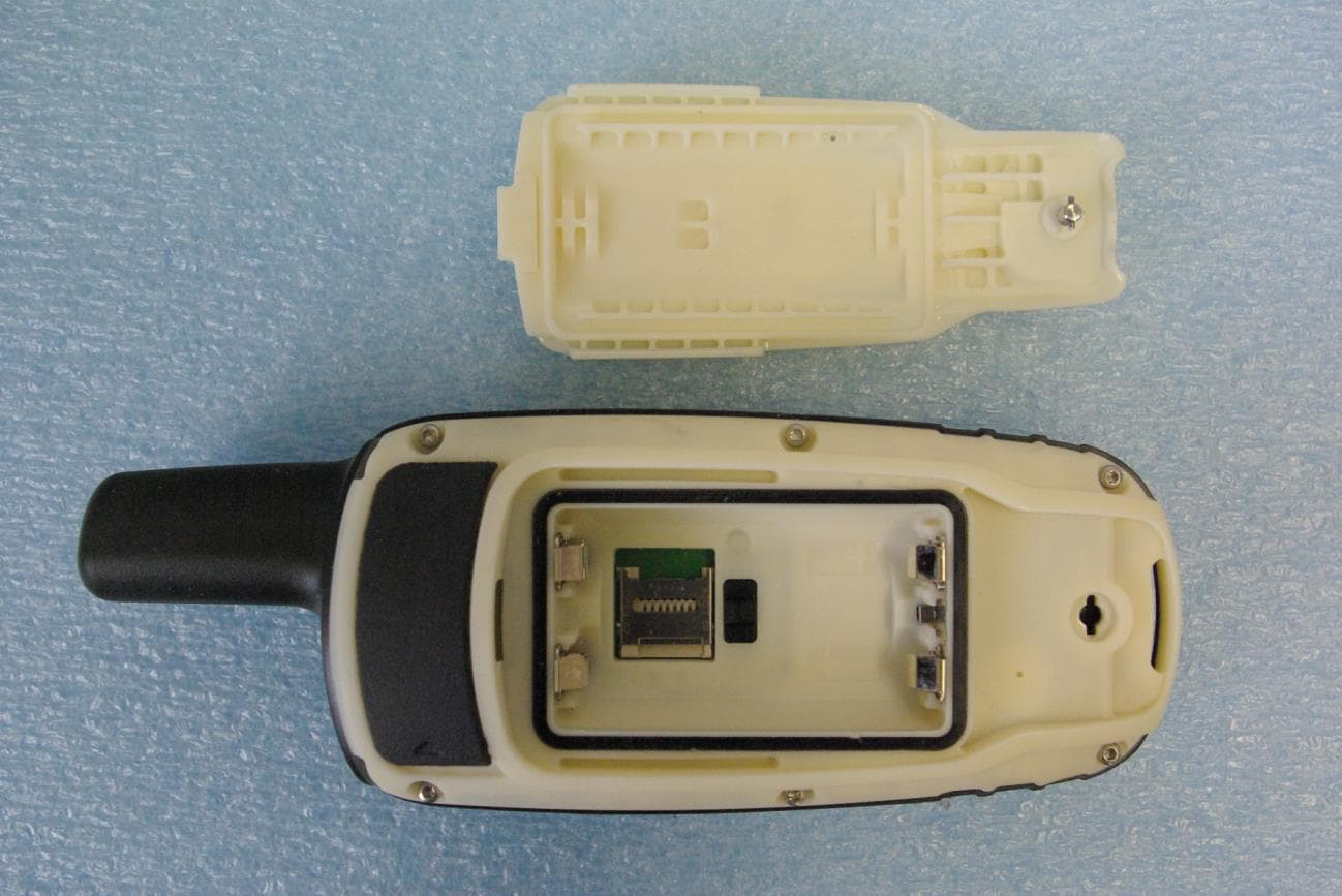 Low Power Transmitter (2400-2483.5 MHz) - FCC ID IPH-02401 - Garmin International Inc (1)