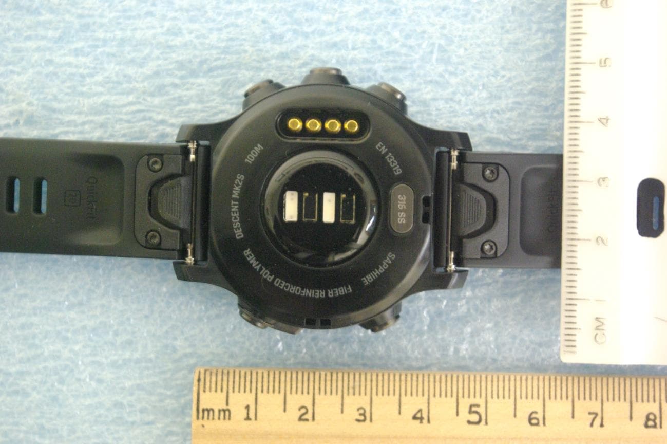 Digital Transmission System Transceiver - FCC ID IPH-03898 - Garmin International Inc (3)