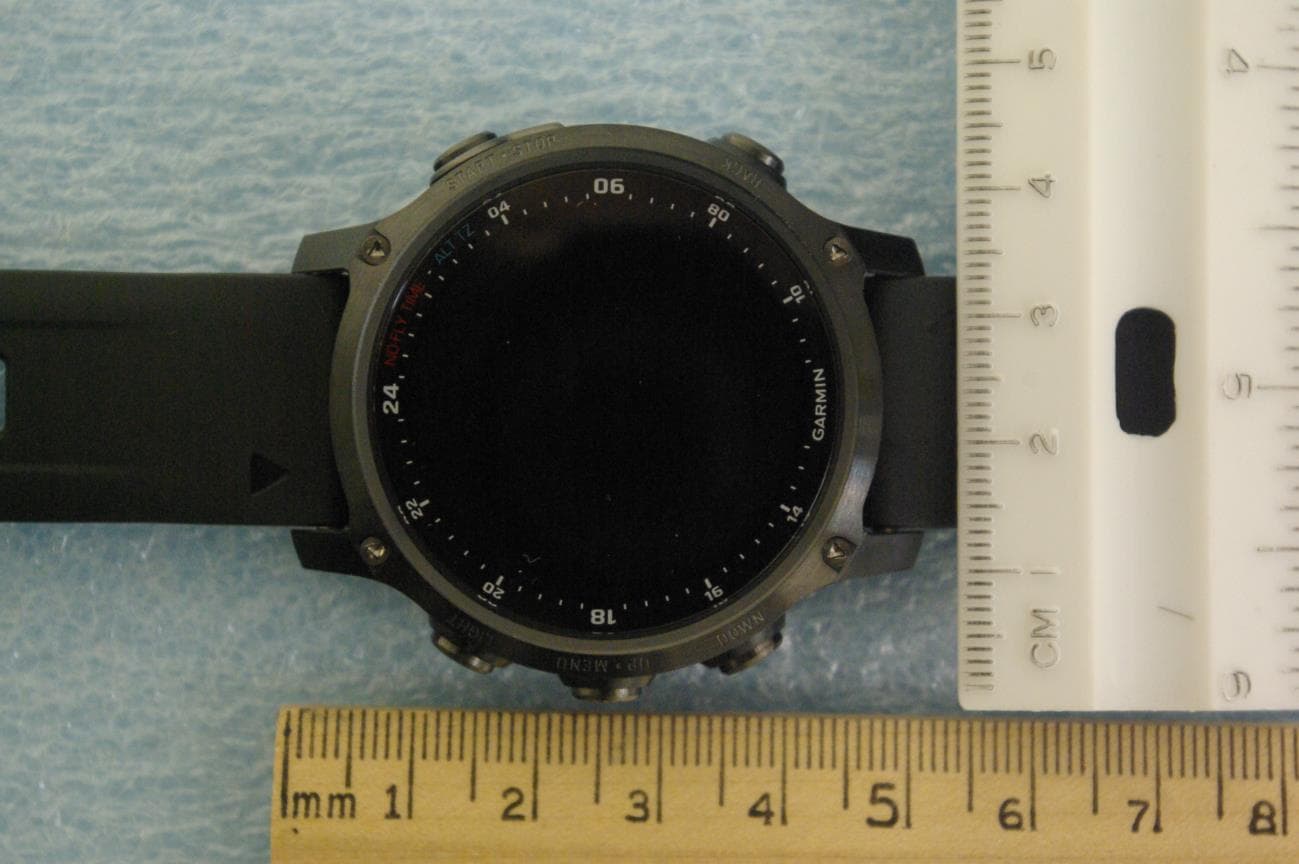 Digital Transmission System Transceiver - FCC ID IPH-03898 - Garmin International Inc (4)