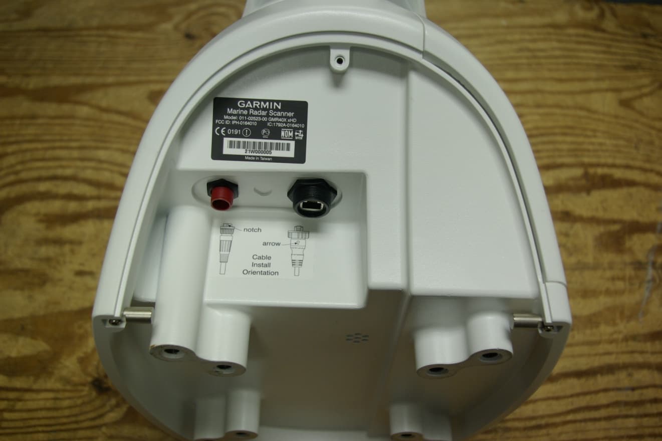 MARINE RADAR TRANSMITTER - FCC ID IPH-GMR4XXHD - Garmin International Inc (4)