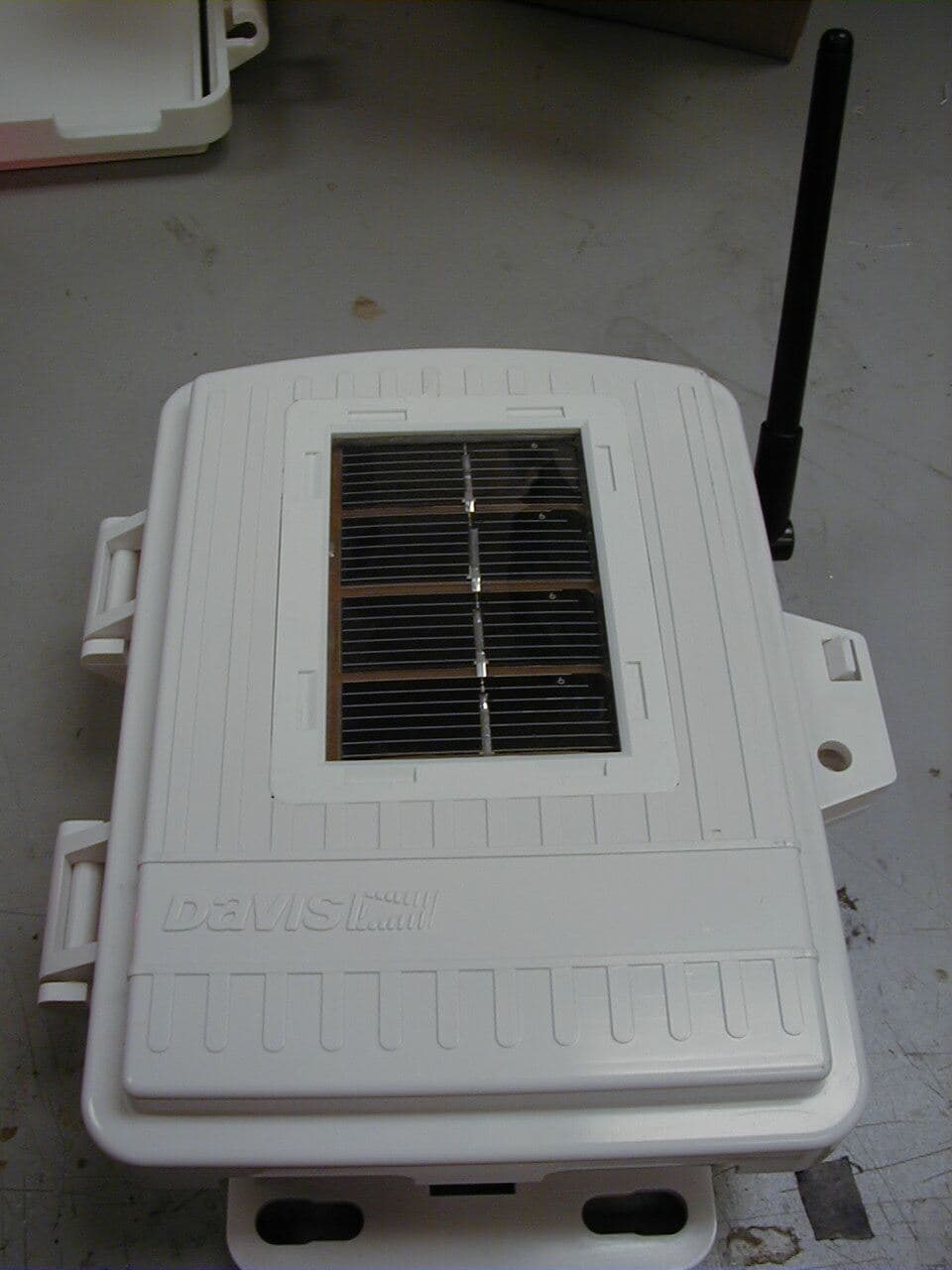 Measurement Station - FCC ID IR2DWW6345 - Davis Instruments
