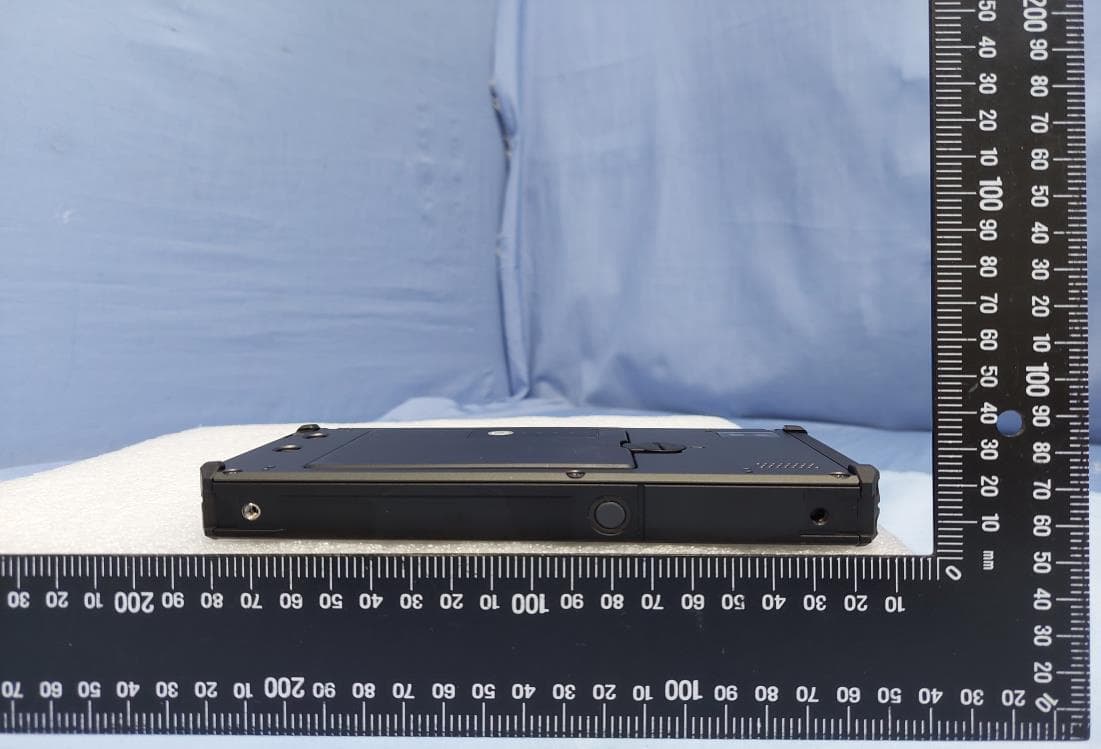 HANDHELD COMPUTER - FCC ID IR5DF10 - MilDef Crete Inc. (5)