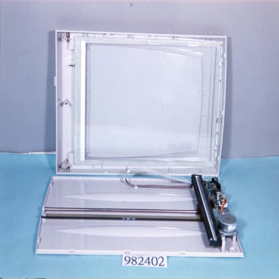Scanner - FCC ID ITEUECMINI2K - Ultima Electronics Corp (2)