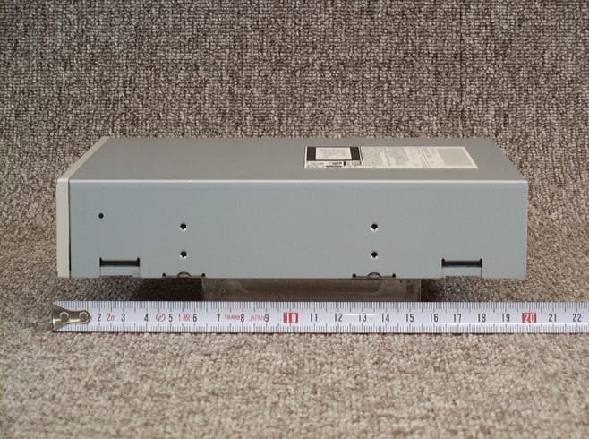 CD-ROM Drive - FCC ID IUO9TB084CRB - Panasonic Healthcare Co., Ltd. (3)