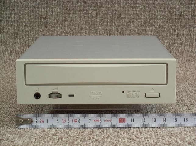DVD-ROM & CD-R/RW Internal Drive - FCC ID IUO9TB091CRB - Panasonic Healthcare Co., Ltd. (5)