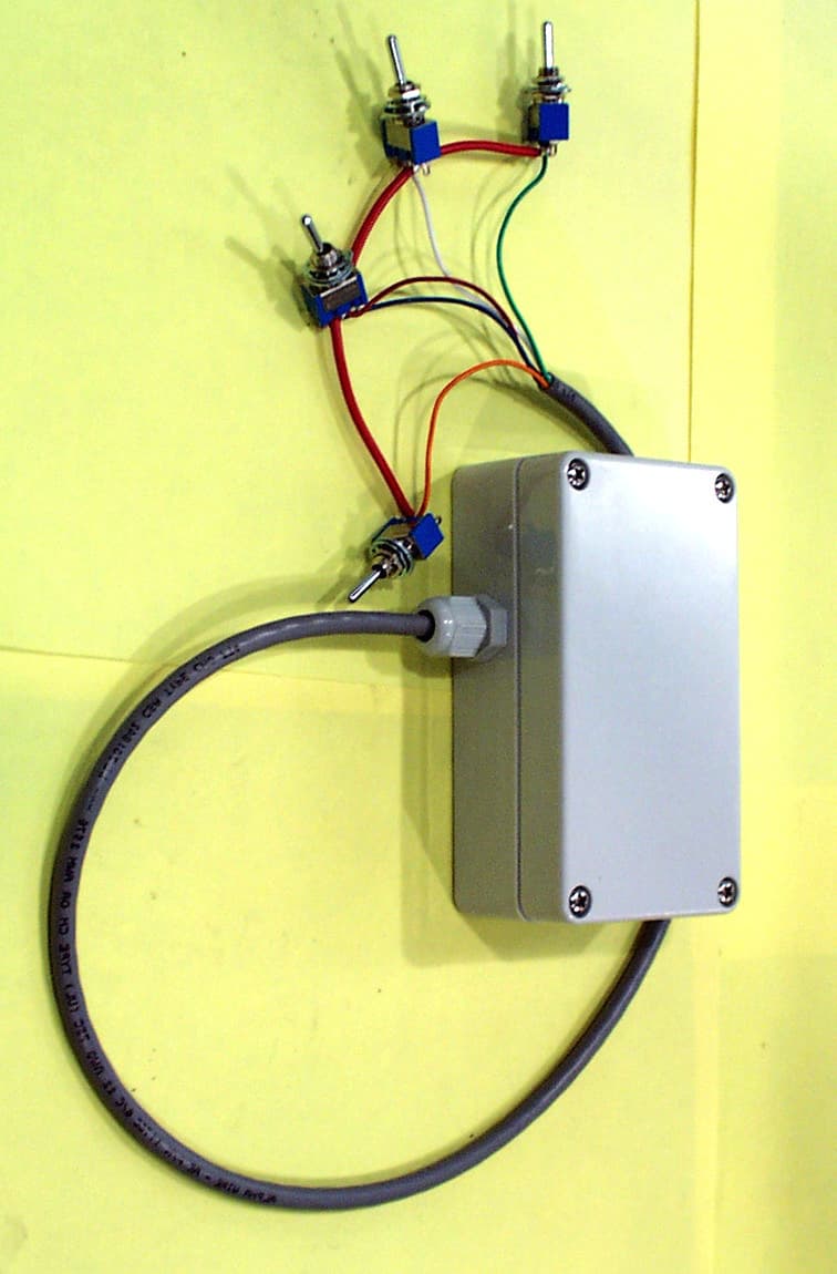 Security/Remote Control Transmitter - FCC ID IVS1800TIMTW - Touchtronics Inc