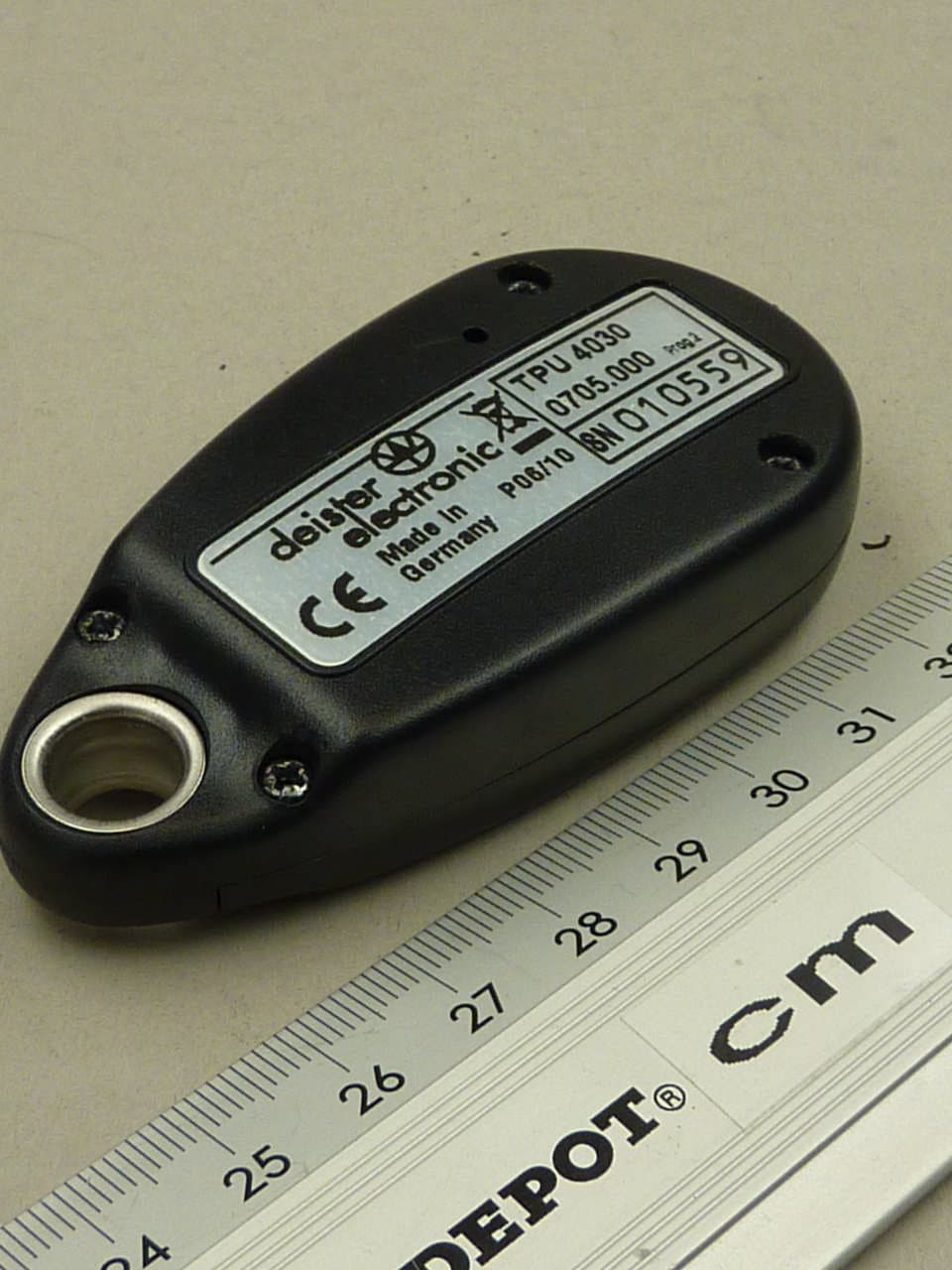 RFID Transponder - FCC ID IXLTPU4030 - Deister Electronic GmbH (2)