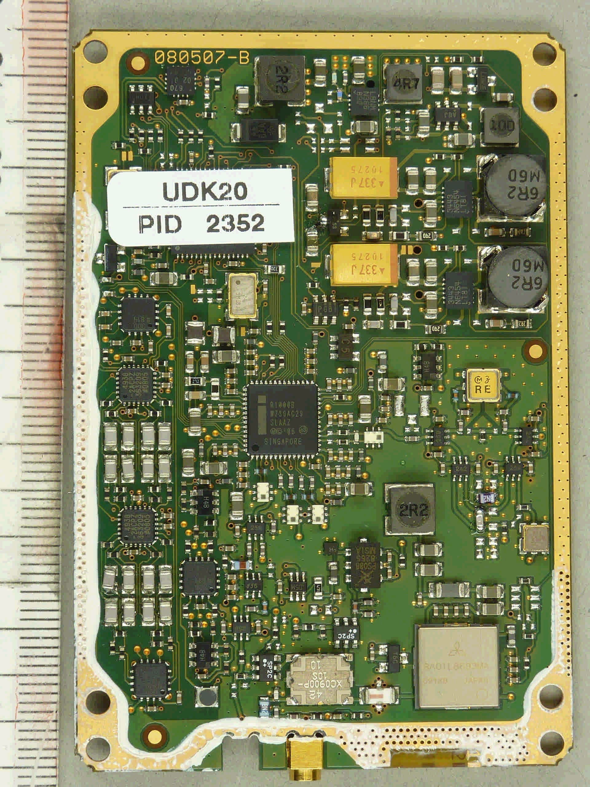 UHF RFID READER - FCC ID IXLUDL120 - Deister Electronic GmbH (2)