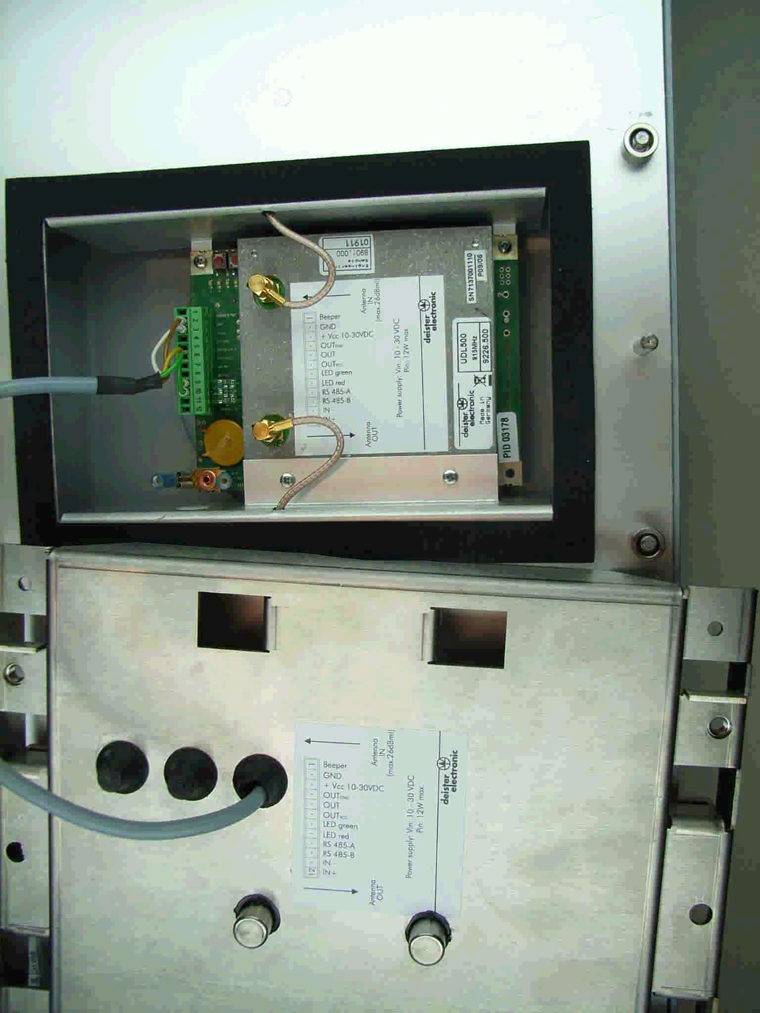 UHF RFID Reader - FCC ID IXLUDL500 - Deister Electronic GmbH (3)