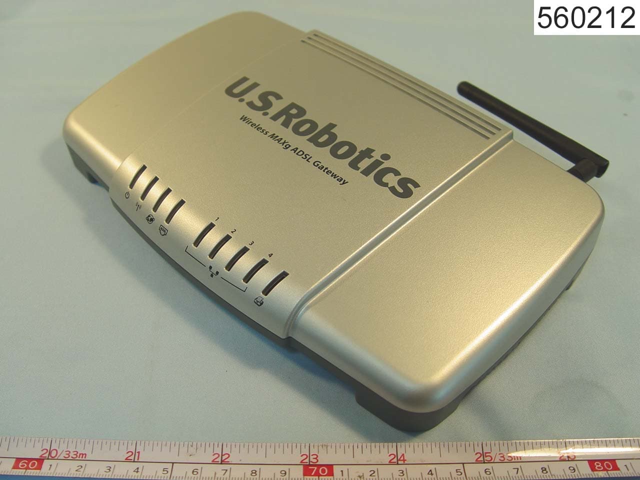 U.S. Robotics MAXg ADSL Gateway - FCC ID IXM-DLGBR01 - Universal Scientific Industrial Co., Ltd. (2)