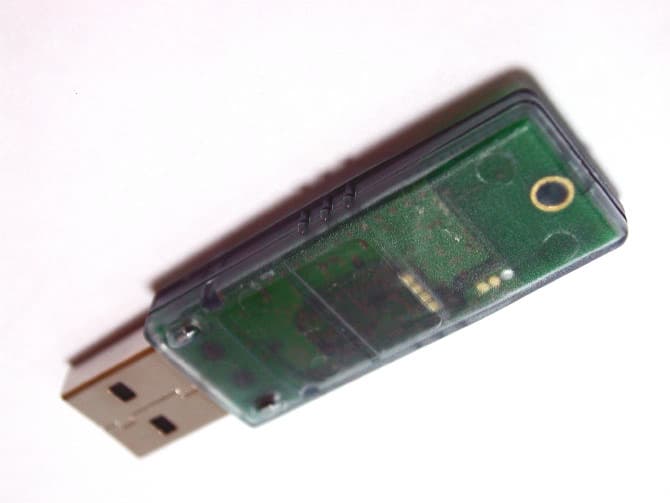 Bluetooth USB Dongle - FCC ID IXMUD23011 - Universal Scientific Industrial Co., Ltd. (3)
