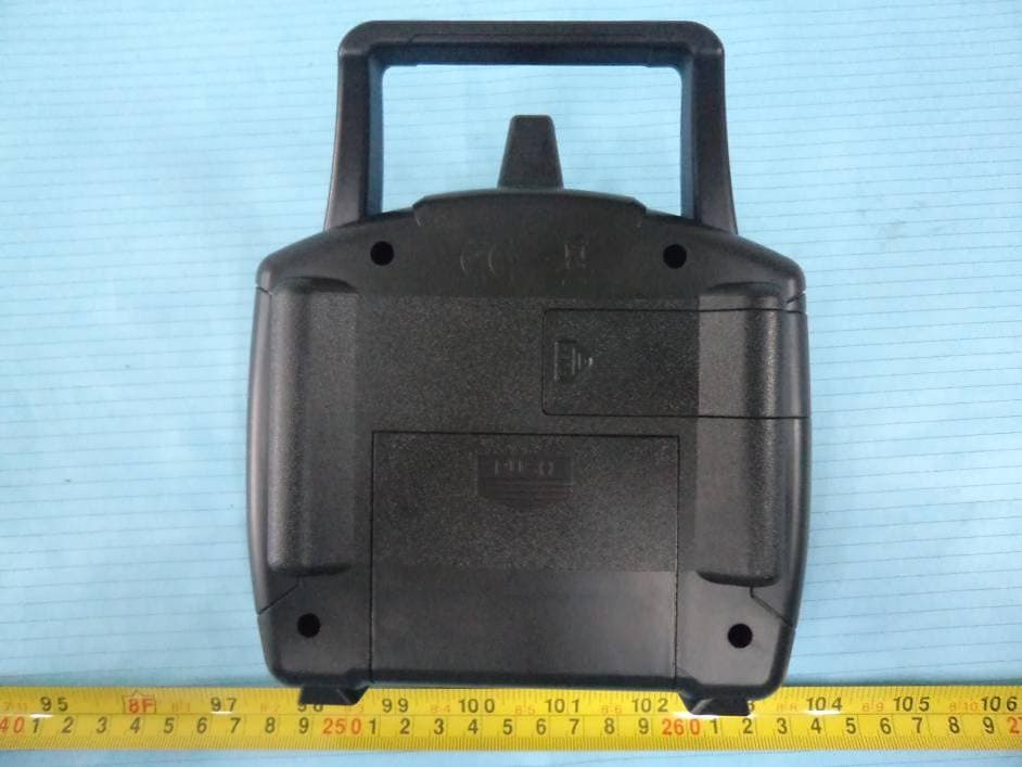 RADIO SYSTEM TRANSMITTER - FCC ID IYFTTX403 - Hobbico Inc (4)