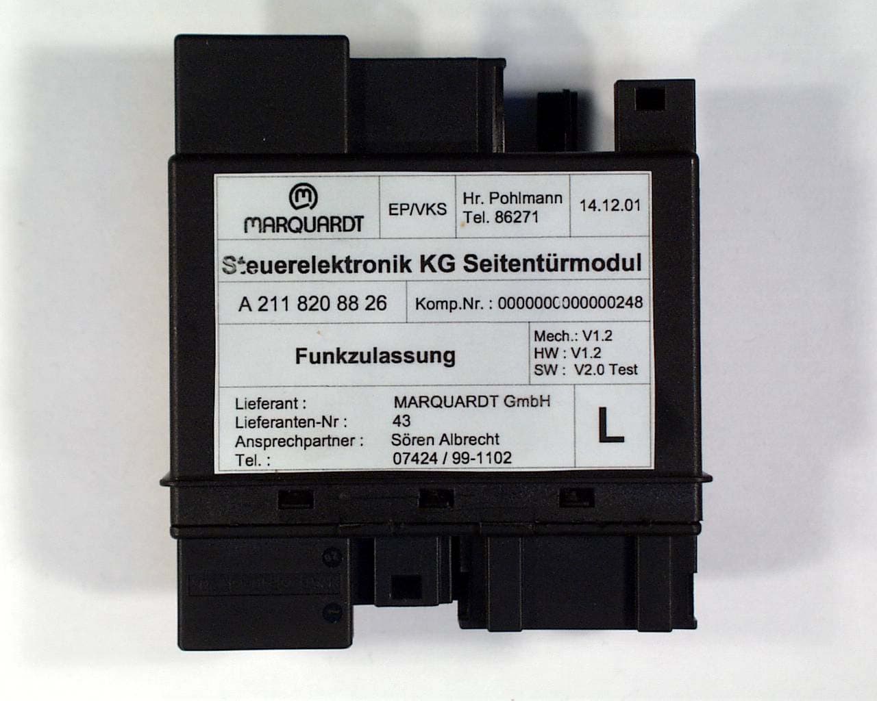 Keyless Go W211  Side Door Module - FCC ID IYZ3352 - Marquardt GmbH