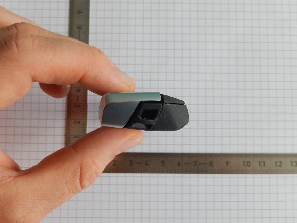 passive entry vehicle key - FCC ID IYZBK1 - Marquardt GmbH (4)