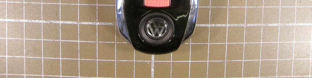 Car remote key - FCC ID IYZVWTOUA - Marquardt GmbH (2)