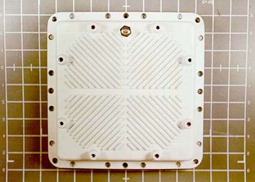 MMD-MMDS Transceiver - FCC ID J26520010-2 - CalAmp Corp. (2)