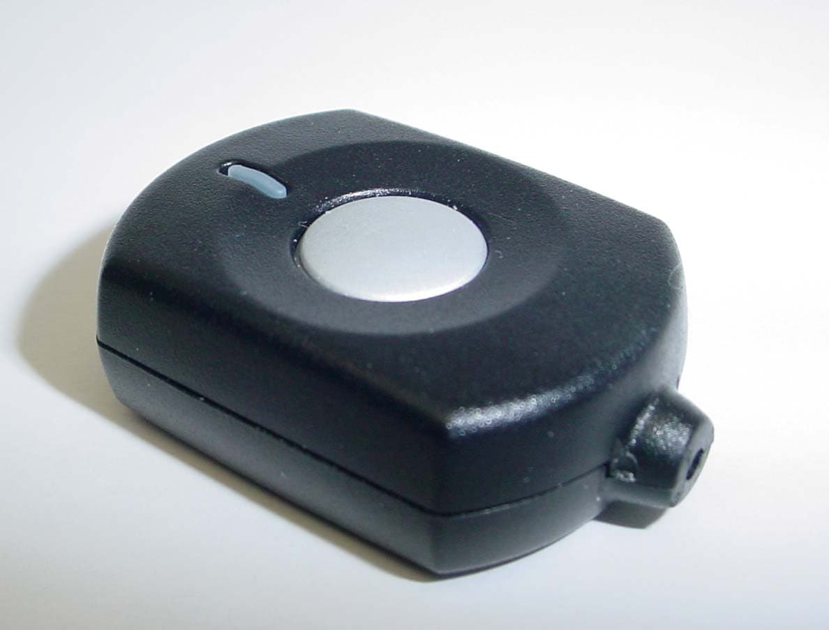 REMOTE CONTROL ENGINE STARTER - FCC ID J5F-TX50B - Voxx Electronics Corporation