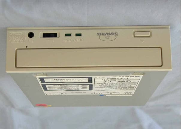DVD - R Drive - FCC ID JBQCDR029 - Sanyo Electric Co Ltd (2)