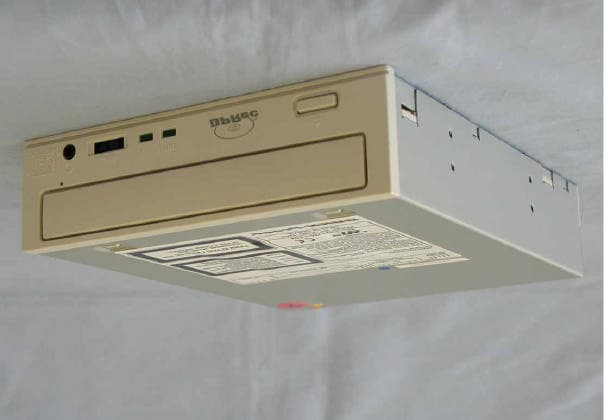 DVD - R Drive - FCC ID JBQCDR029 - Sanyo Electric Co Ltd (4)