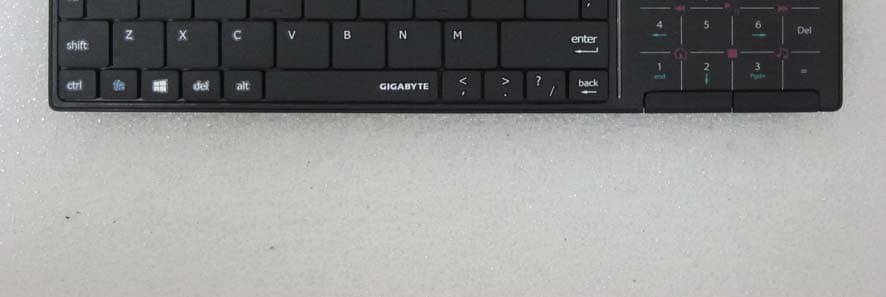 Slim Wireless Touchpad Keyboard - FCC ID JCK28713AIREK17 - GIGA-BYTE TECHNOLOGY CO., LTD. (4)