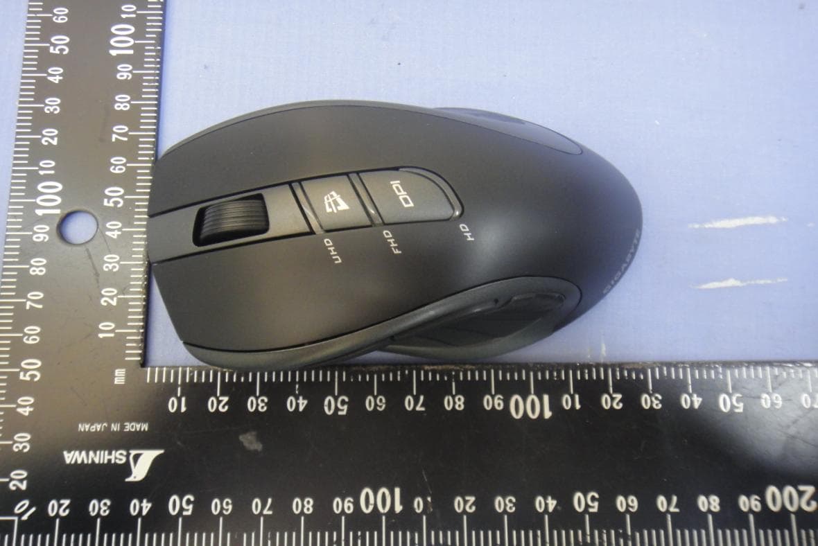 Sapphire Blue Optical Mouse - FCC ID JCK28713AIREM60 - GIGA-BYTE TECHNOLOGY CO., LTD. (2)