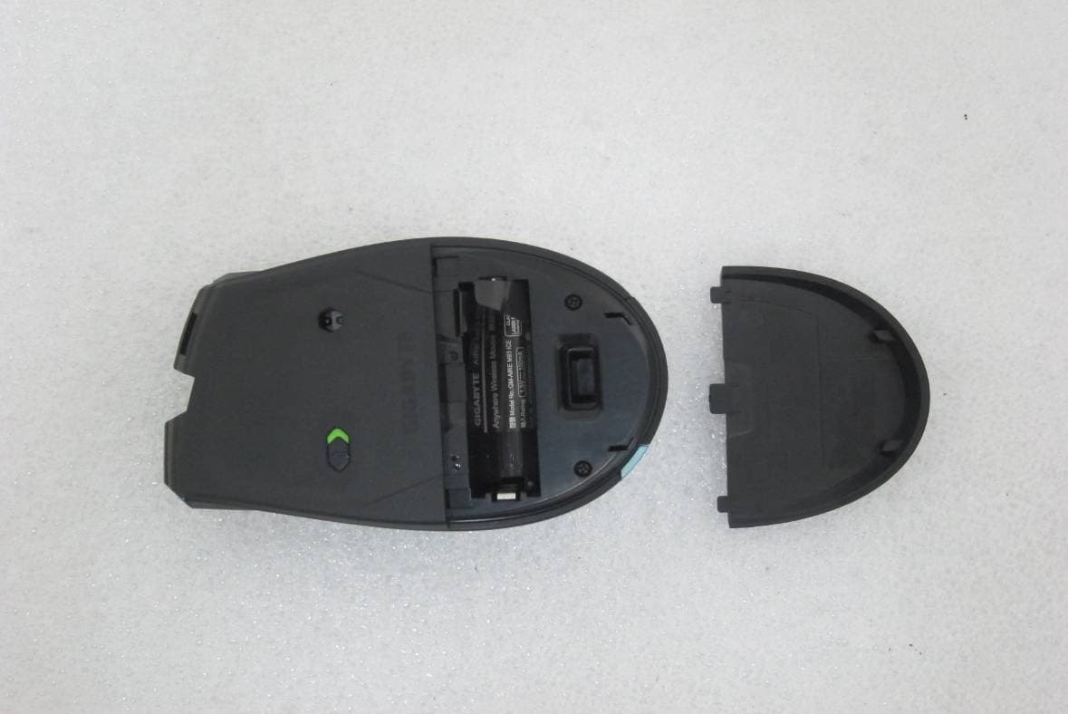 Anywhere Wireless Mouse - FCC ID JCKAIREM93ICE - GIGA-BYTE TECHNOLOGY CO., LTD. (2)