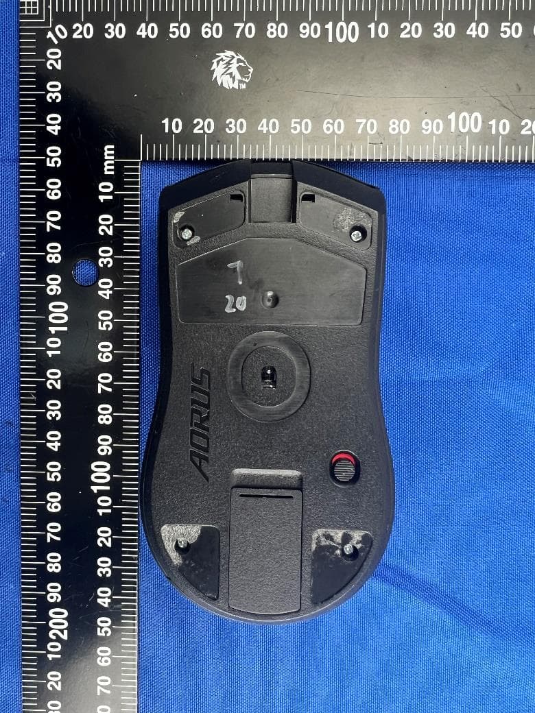 Mouse - FCC ID JCKGM-AORUSM6 - GIGA-BYTE TECHNOLOGY CO., LTD. (4)