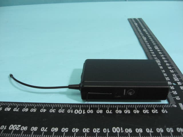 Wireless Bodypack Transmitter Microphone - FCC ID JEBUT-62 - Mascot Electric Co., Ltd. (4)