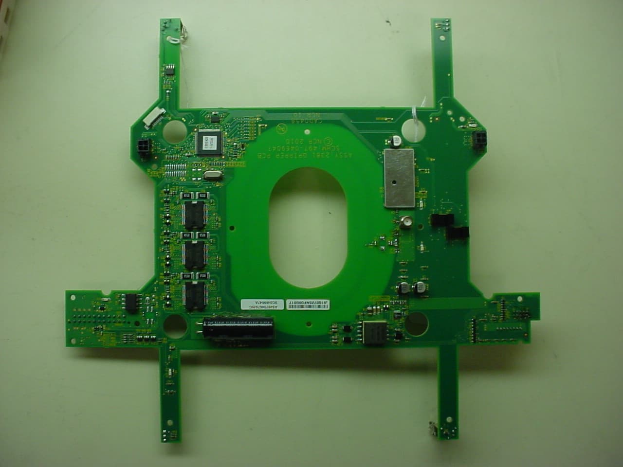 2381 Gripper RFID - FCC ID JEH2381GRPR - NCR Corporation, RSD - Atlanta (2)