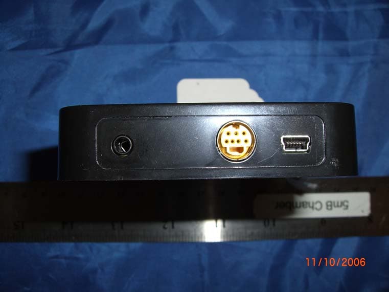 TuneView Remote Control for iPod Dock - FCC ID JFVKYRF-RMLN-1 - InnoSys Incorporated