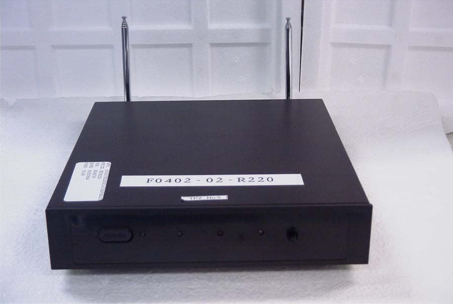 Communications Receiver - FCC ID JFZATWR220 - Audio-Technica Corporation (2)
