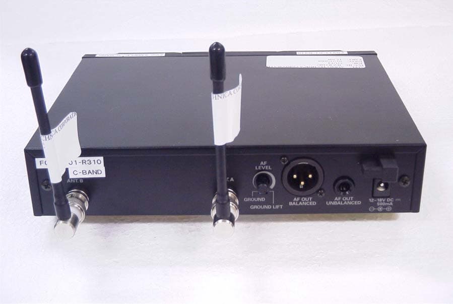 COMMUNICATIONS RECEIVER - FCC ID JFZR310C - Audio-Technica Corporation (1)